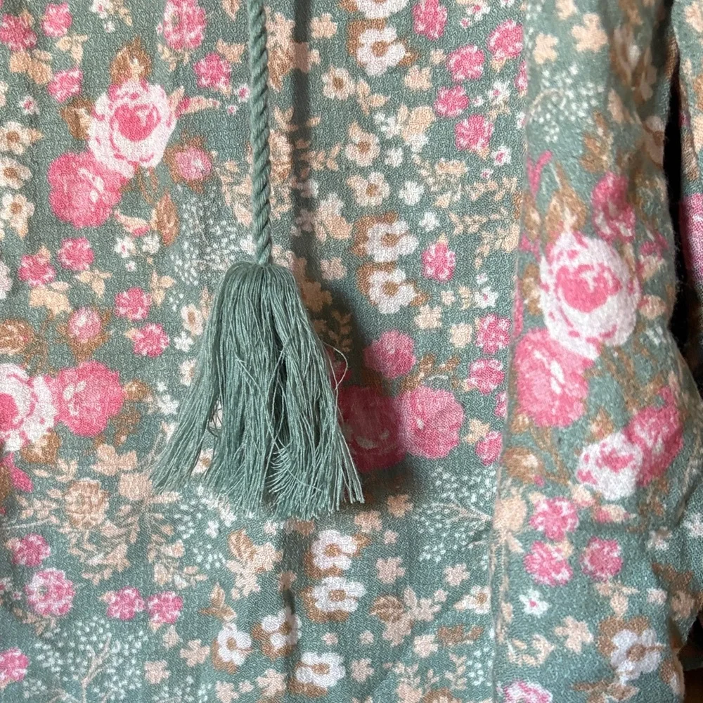 Lucky Brand Soft Floral Women's Top - Pink and Green - Picture 5 of 6